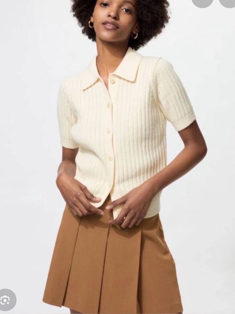 🍒 2 for $10 | UNIQLO | Cream Ribbed Short-Sleeve Button Cardigan | small